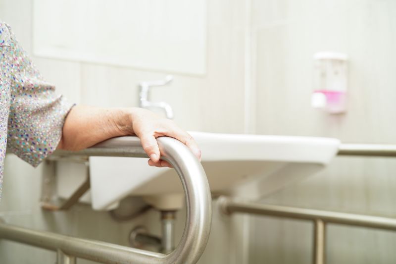 Construction in Optimal Seasons